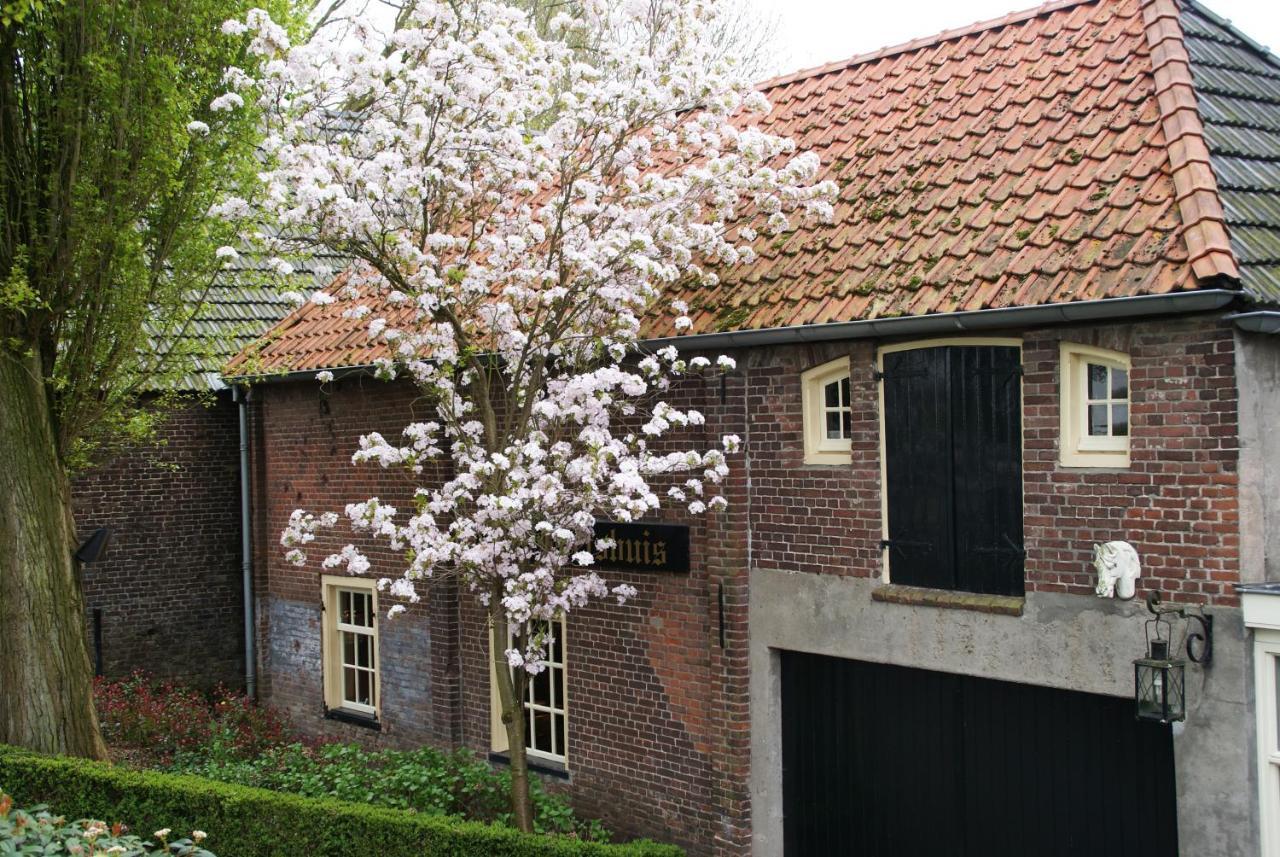Отель De Gouden Molen Rossum  Экстерьер фото